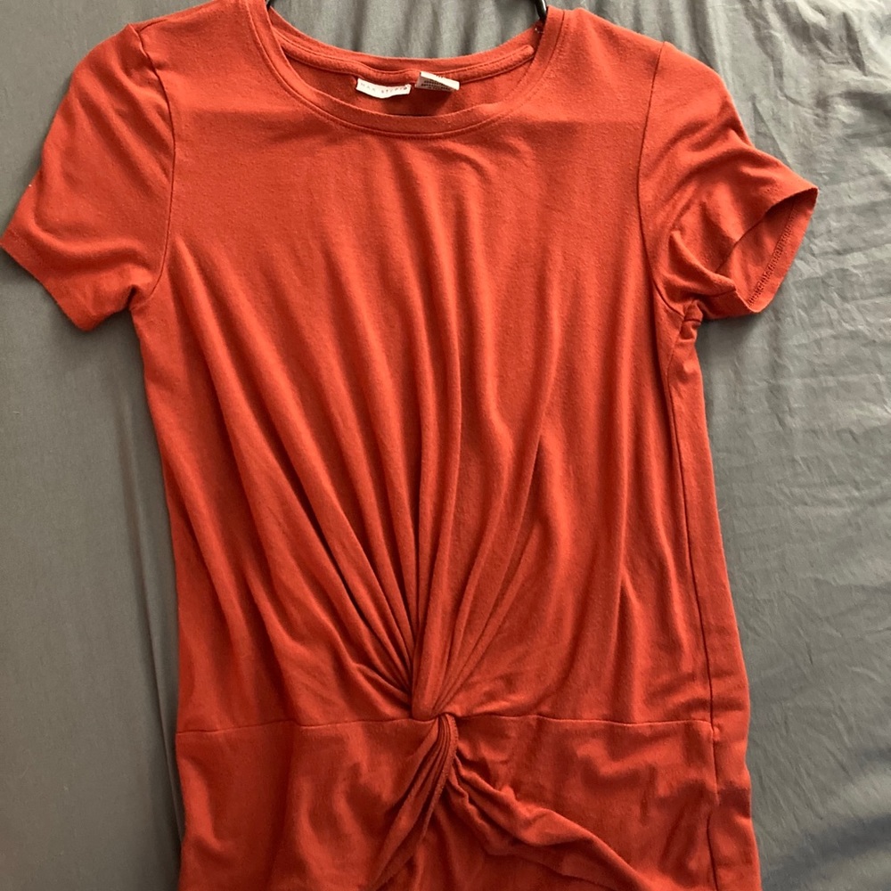 Tied at the bottom top perfect for anytime